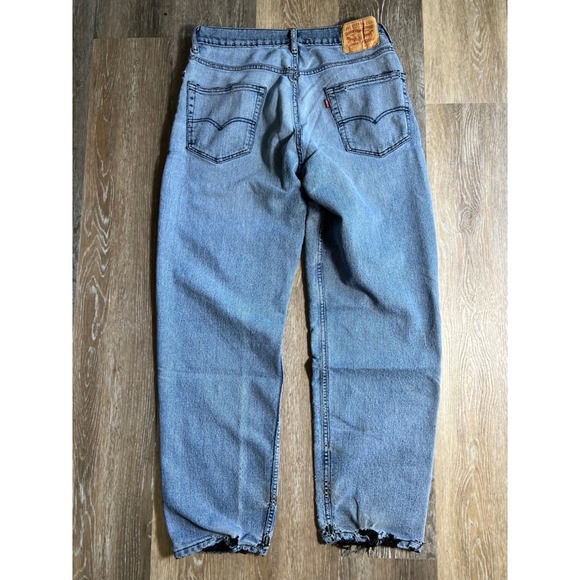 Levi's 550 Relaxed Fit Mens 32x30 Light Blue Good Distressed Custom Repair Jeans - Picture 8 of 8